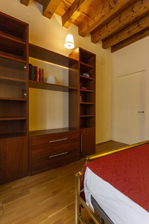 Cavour Suite - Smart Holiday Μάντοβα Εξωτερικό φωτογραφία